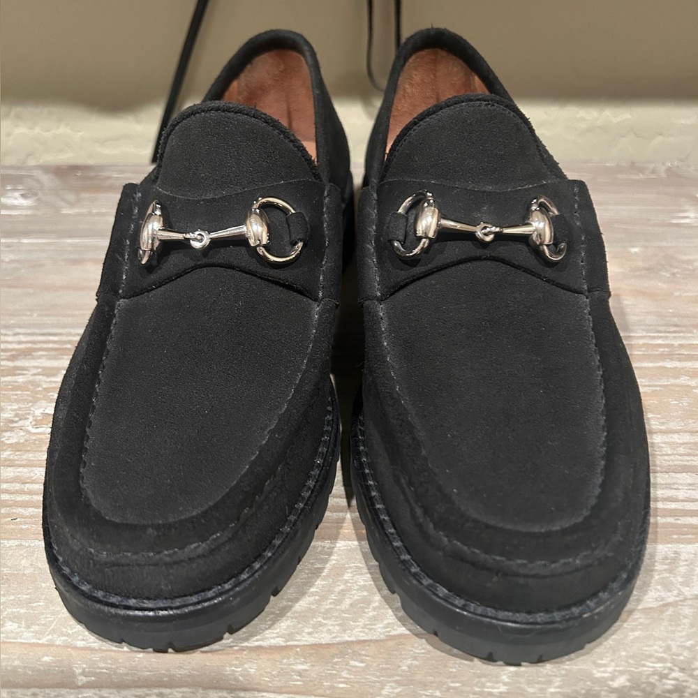 Gucci Black Suede Men's Loafers with Silver Bit